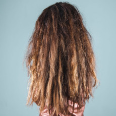 Czym jest kondycjonowanie i regeneracja wÅosÃ³w? Czy moÅ¼na dziÄki nim uratowaÄ spalone i zniszczone wÅosy?